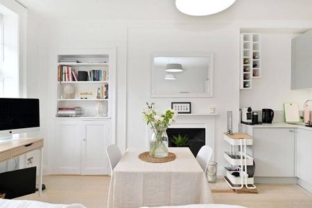 1 bedroom conversion flat with 1 reception and 1 bathroom in Marylebone, W1U - Photo 4