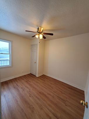 For Lease - 279 Pasadena Drive Unit# Unit B, Georgina, Ontario - Photo 1