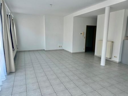 Appartement te huur - Foto 2