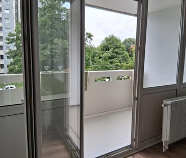 Helle 3 Zimmer-Wohnung mit viel Komfort in Haan-Ost! Nur mit WBS an... - Photo 3
