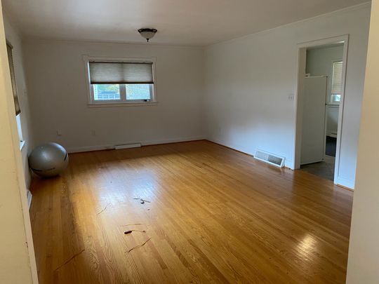 For Lease - 58 North Street, Clarington, Ontario - Photo 1