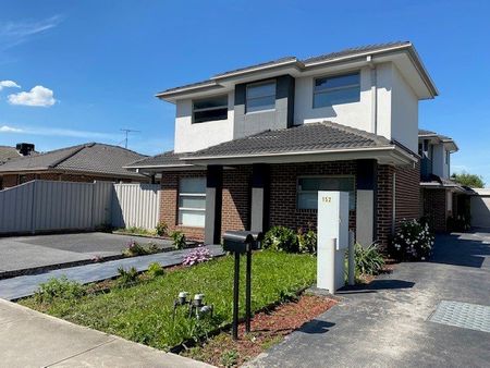 1/152 Widford Street, Broadmeadows VIC 3047 - Photo 2