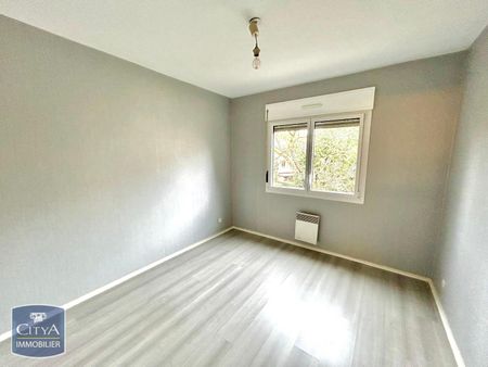 Location Appartement 3 pièces 68m² BOURG EN BRESSE 01000 - Photo 4