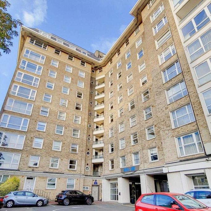 3 bedroom flat to rent - Photo 1