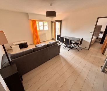 NIMES - APPARTEMENT P2 DE 45 M2 AVEC LOGGIA, BALCON + PARKING EN SS... - Photo 2