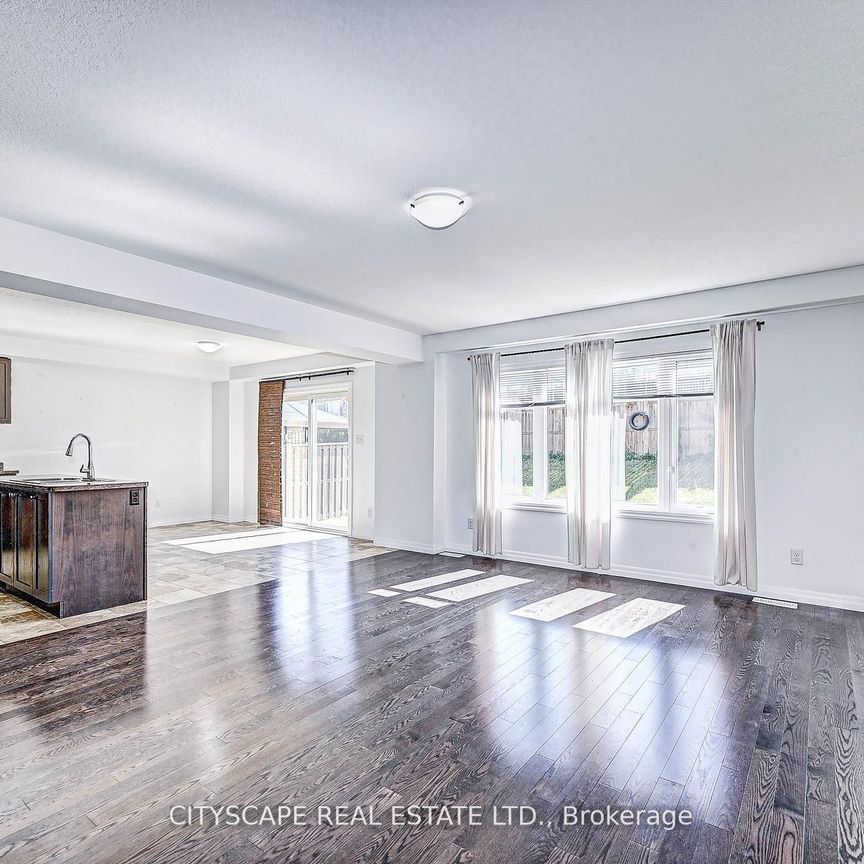 For Lease - 6 Castlebay Street, Kitchener, Ontario - Photo 1