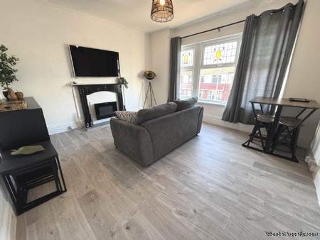 2 bedroom property to rent in Blackpool - Photo 2