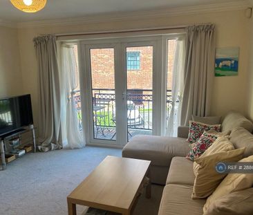 2 bedroom flat to rent - Photo 2