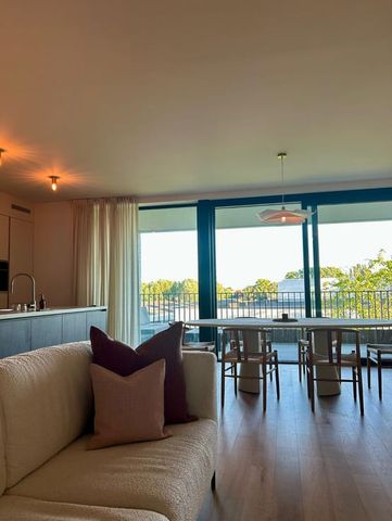 Appartement te huur - Foto 2