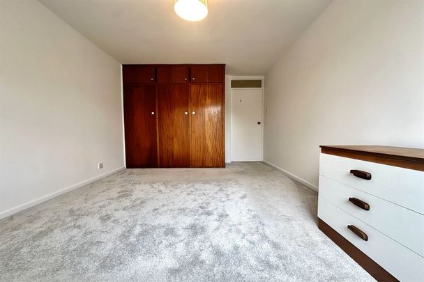 Apt 2, 548 Antrim Road, Belfast, BT15 5GJ - Photo 1