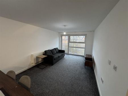 2 bedroom apartment to rent - Photo 2