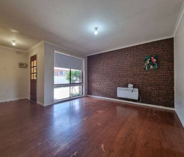 Two Bedroom Unit in Great Location - Photo 4