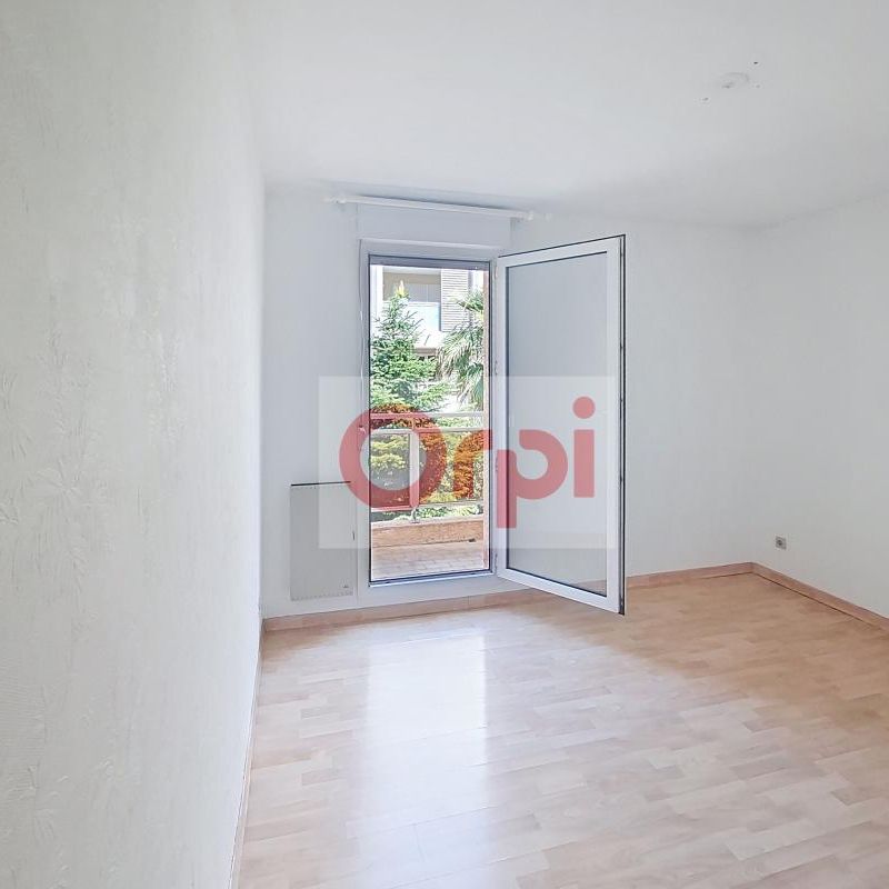 Location Appartement 3 pièces 66m² ST LAURENT DU VAR 06700 - Photo 1