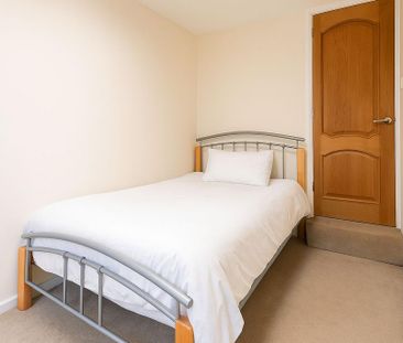 House share to rent - Photo 3