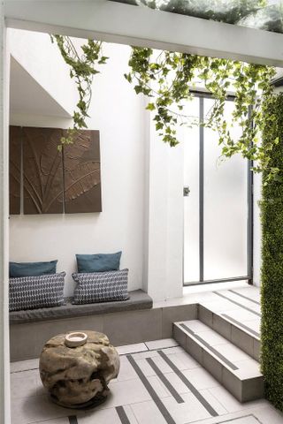 3 bedroom apartment to rent - Photo 2