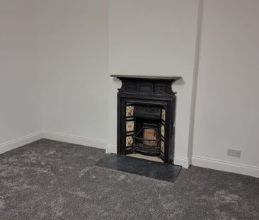 4 Bed Terraced House, Maxted Road, SE15 - Photo 1