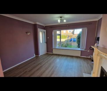 3 Bed End Terrace, Morley, LS27 - Photo 2