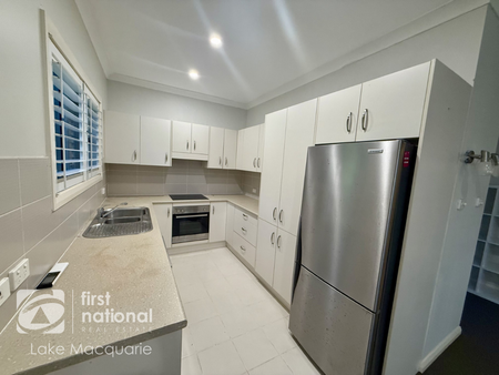 204 Chatham Street, Adamstown NSW 2289 - House For Rent | Domain - Photo 4