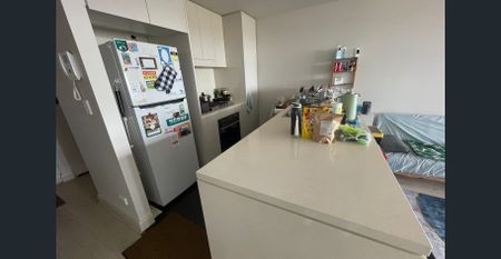 Stunning 1-Bedroom Apartment With View For Lease - Photo 5