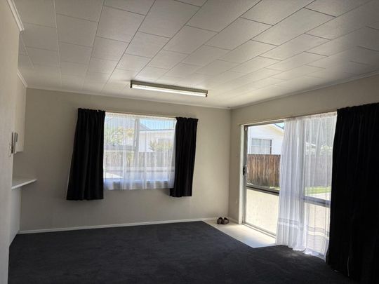 Ballance Street just moments away - Photo 1