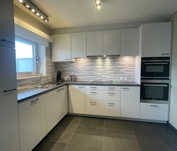 Appartement te huur in Harelbeke met 2 slaapkamers - Photo 4