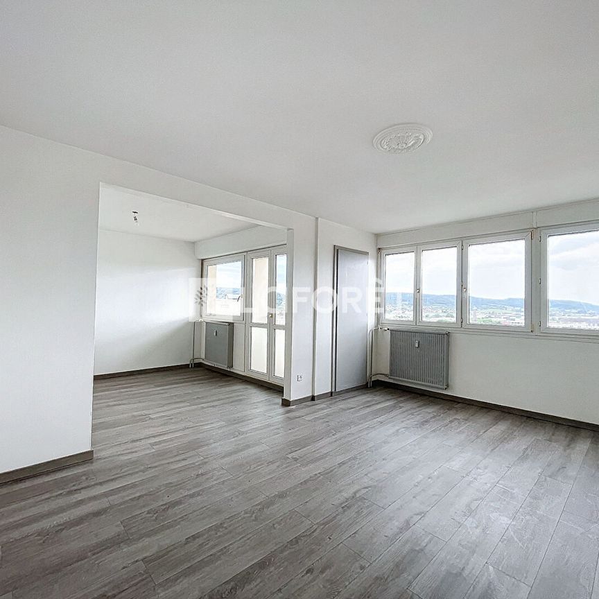 Apartment - Photo 1