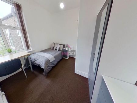 10 bedroom house to rent - Photo 4