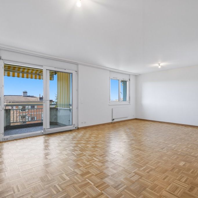 3.5 Zimmer, 90 m², 2. Stock - Photo 1