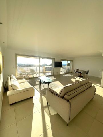 Appartement d'exception, dernier étage, cannes Californie vue mer - Photo 5
