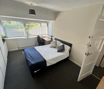 Glebelands Drive, - Photo 2