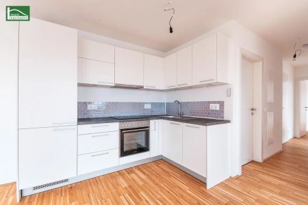 Charmante 3-Zimmer-Dachgeschosswohnung mit großzügiger privater Dachterrasse in der Larischgasse 2 - Photo 2