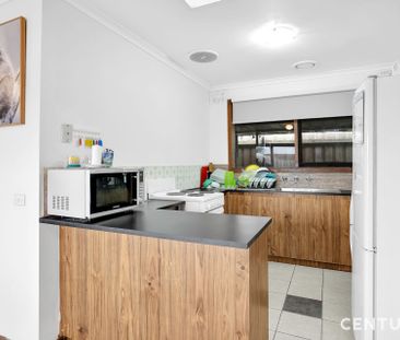2br Modern Family House in Rockbank - Photo 5