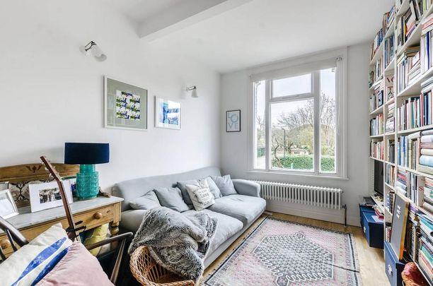 1 bedroom flat to rent - Photo 1