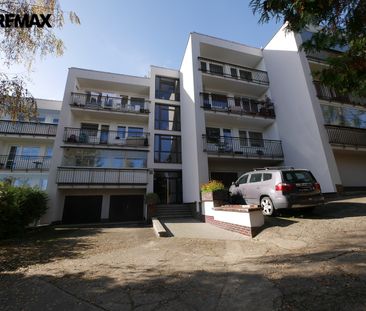 Pronájem bytu 1+1 30 m², Pod Třebešínem 3064, Praha Strašnice - Photo 2