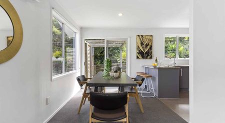 Delightful 3 bedroom in Westlake zone - Photo 4