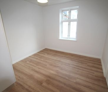 JERNBANEGADE 19B,2 6000 KOLDING – DELEVENLIG LEJLIGHED I GÅGADEN - Photo 5