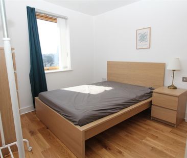 Clarence House, Leeds City Centre, LS10 1LG - Photo 2