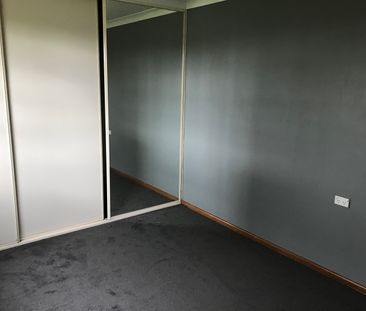 26 Leura Road, Orange NSW 2800 - House For Rent | Domain - Photo 2