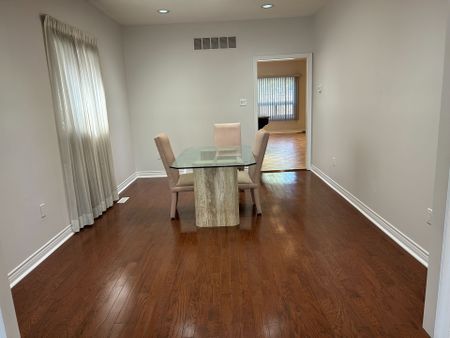 For Lease - 171 Shaftsbury Avenue Unit# Main Floor, Richmond Hill, Ontario - Photo 2
