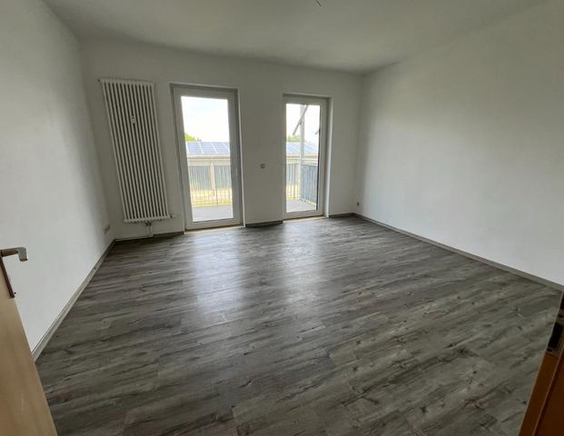 Modernisierte 3 Zimmerwohnung im 1.OG mit Balkon - Foto 1