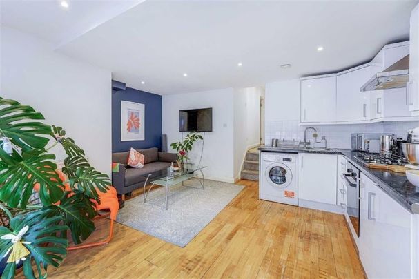 2 Bed Flat, Hayter Road, SW2 - Photo 1