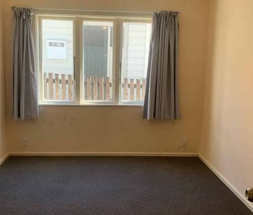 Chic 2BR Newtown Haven - Central & Comfy - Photo 1