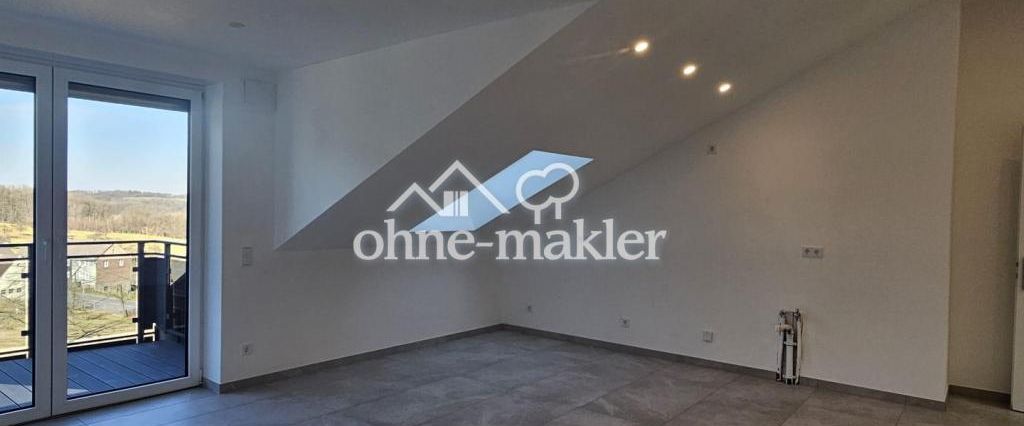 ** Über den Dächern von Waldbröl: Dachgeschosswohnung mit Ausblick!** - Foto 1