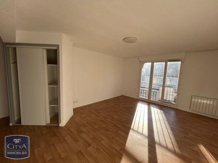Location Appartement 2 pièces 43m² CLERMONT FERRAND 63000 - Photo 3