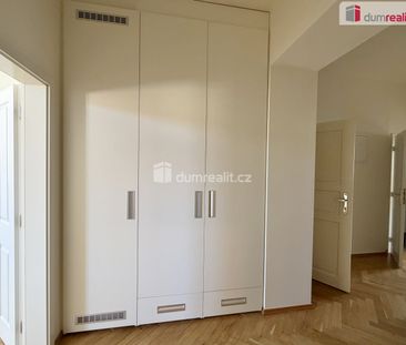 Pronájem bytu 2+kk 84 m², Šmeralova 207, Praha Bubeneč - Photo 2