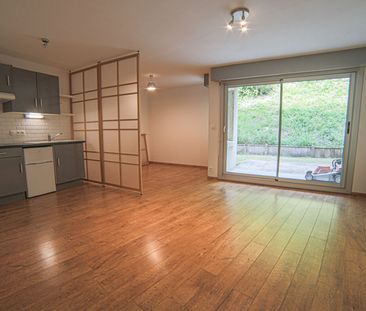 Location Appartement 1 pièce 34m² DEVILLE LES ROUEN 76250 - Photo 3