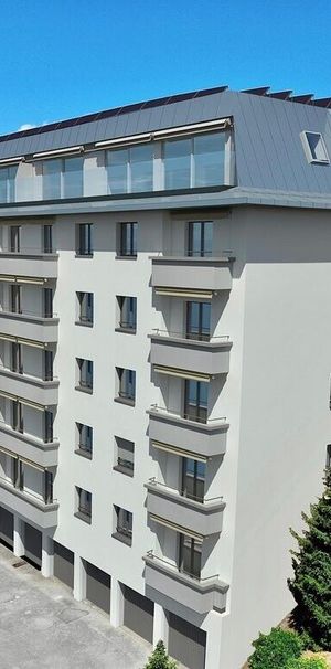 Joli studio entièrement rénové, idéalement situé - Photo 2