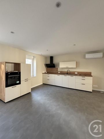 Location Maison 3 pièces 73m² DOMPIERRE SUR BESBRE 03290 - Photo 4