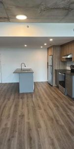 1 CH - 1 SDB - Terrebonne - $1,775 /mo - Photo 3
