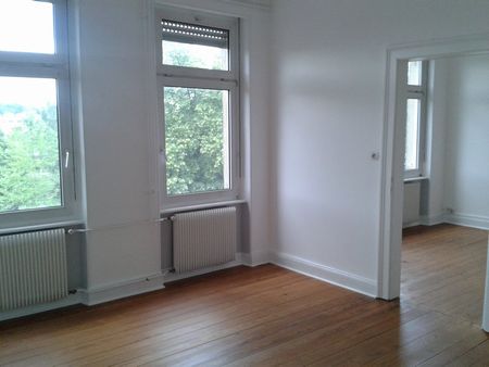 Location Appartement 3 pièces 61m² SARREGUEMINES 57200 - Photo 2